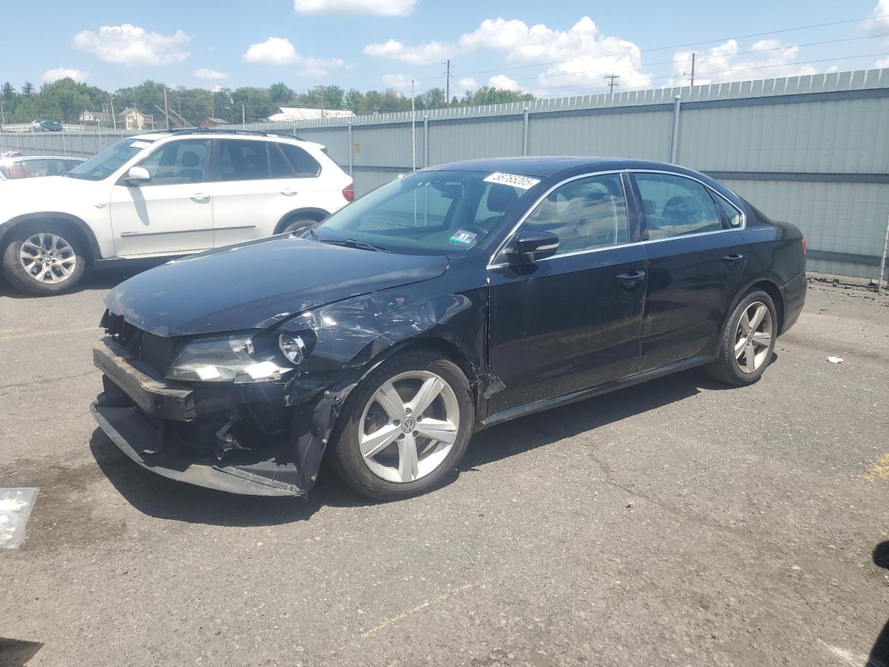 2013 Volkswagen Passat Se იყიდება Pennsburg-ში, PA - Front End