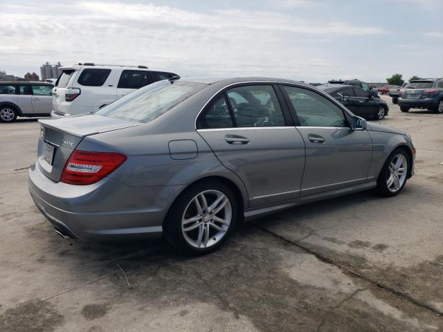 MERCEDES-BENZ C-CLASS 2013 Turquoise