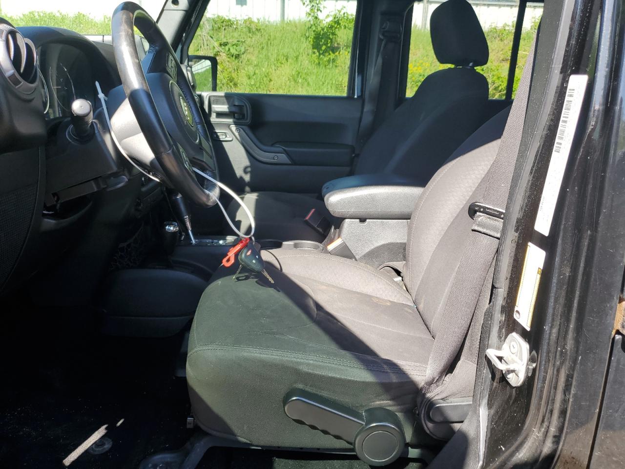 2015 Jeep Wrangler Unlimited Sport VIN: 1C4BJWDG3FL765372 Lot: 57208525