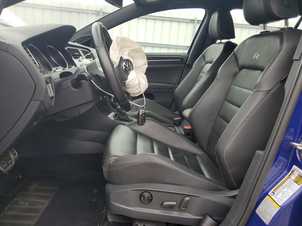 2015 Volkswagen Golf R VIN: WVWLF7AU4FW163777 Lot: 56800245
