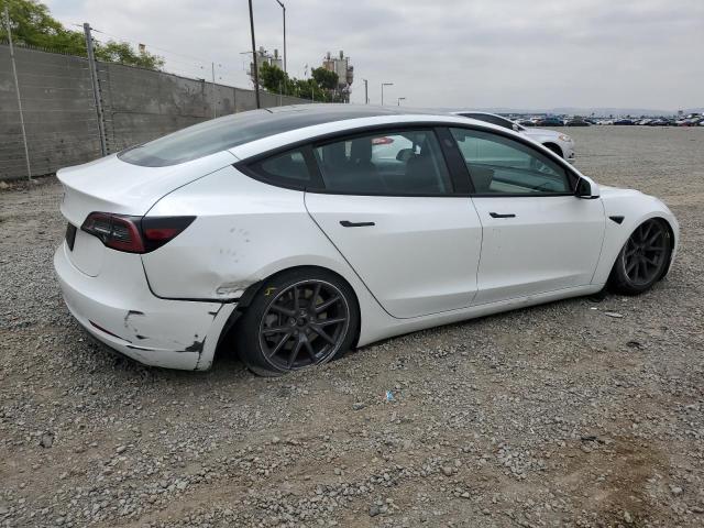  TESLA MODEL 3 2023 Белый