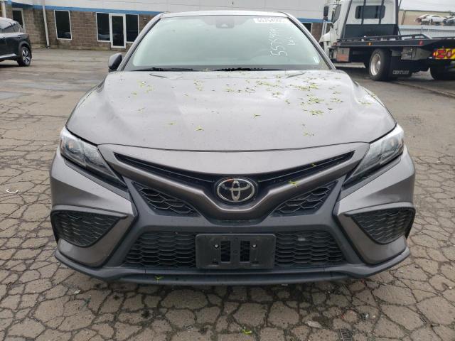  TOYOTA CAMRY 2023 Серый
