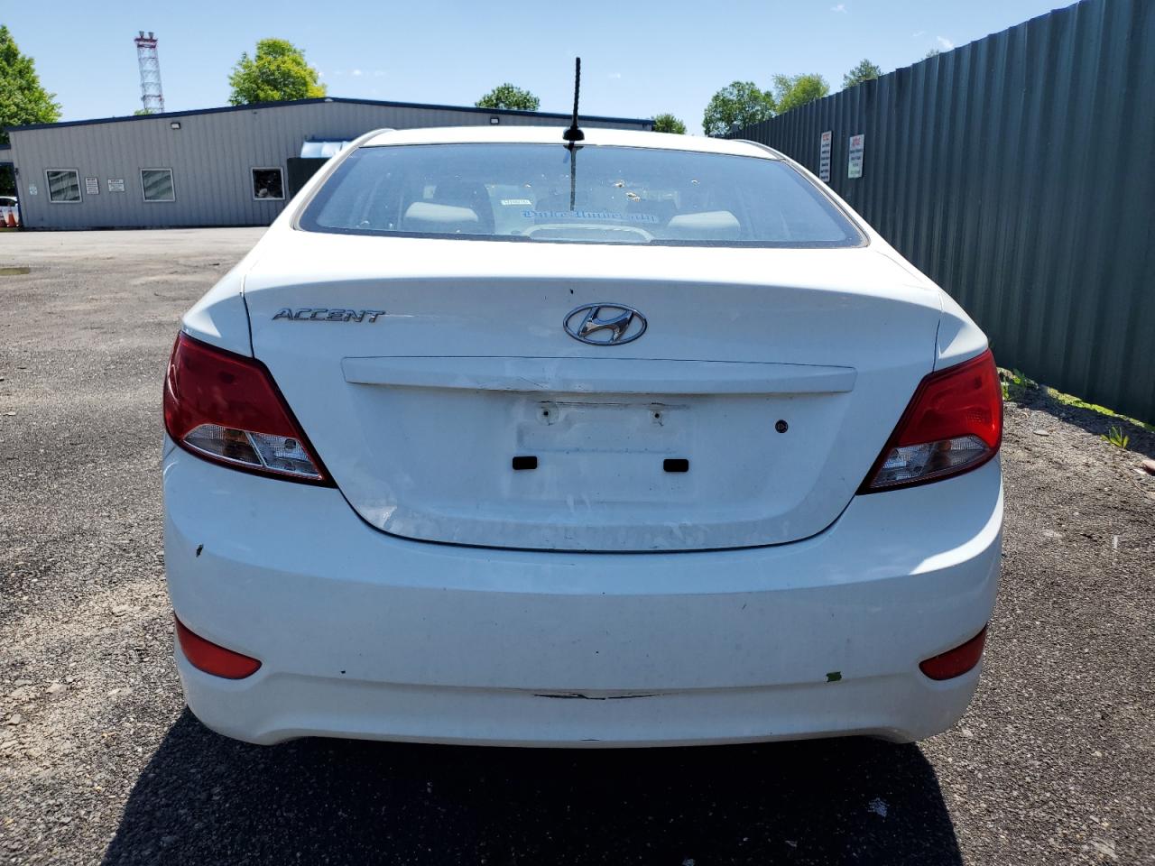 2015 Hyundai Accent Gls VIN: KMHCT4AE7FU804282 Lot: 56952675