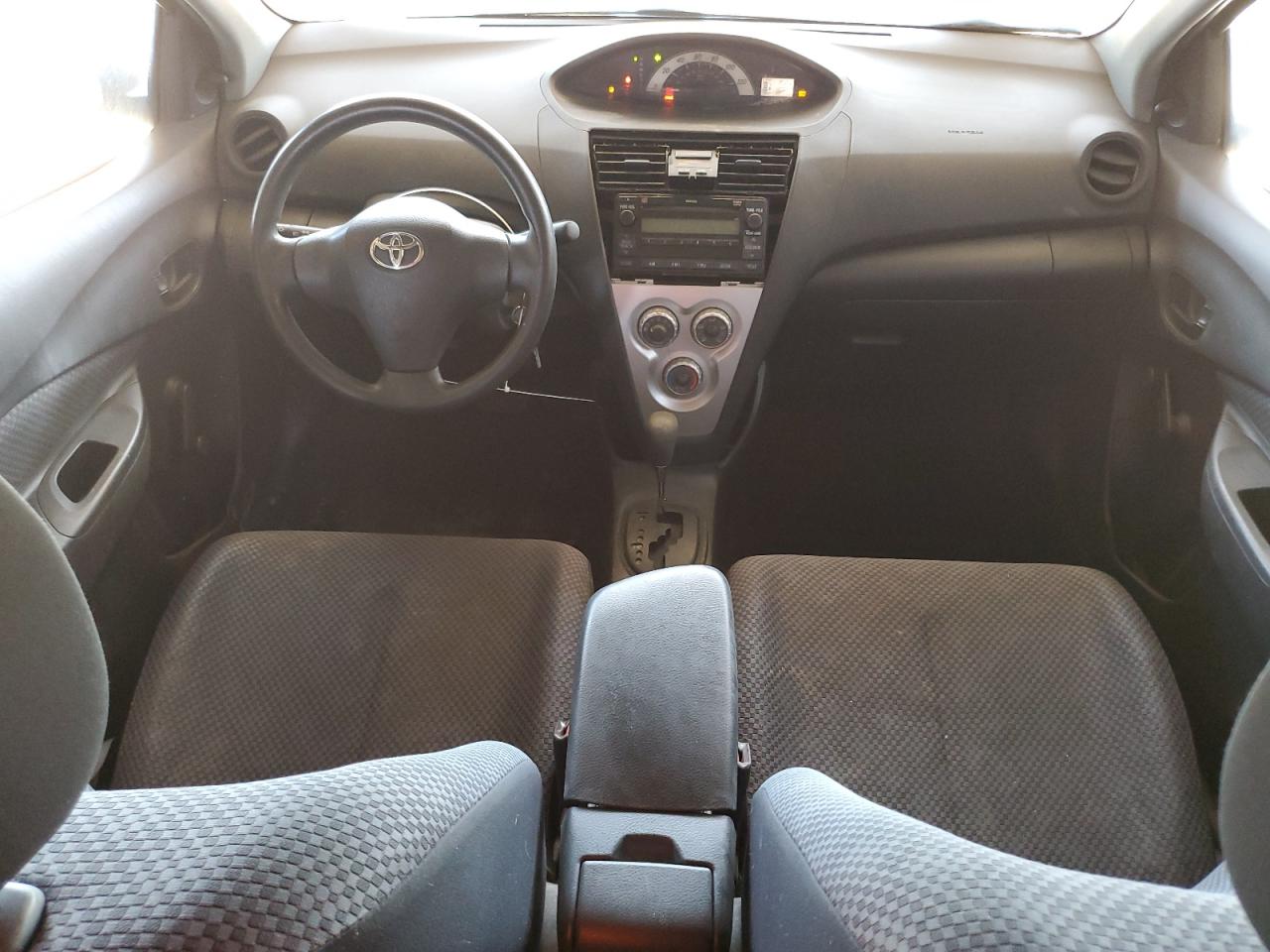 2007 Toyota Yaris VIN: JTDBT923671026635 Lot: 58331235