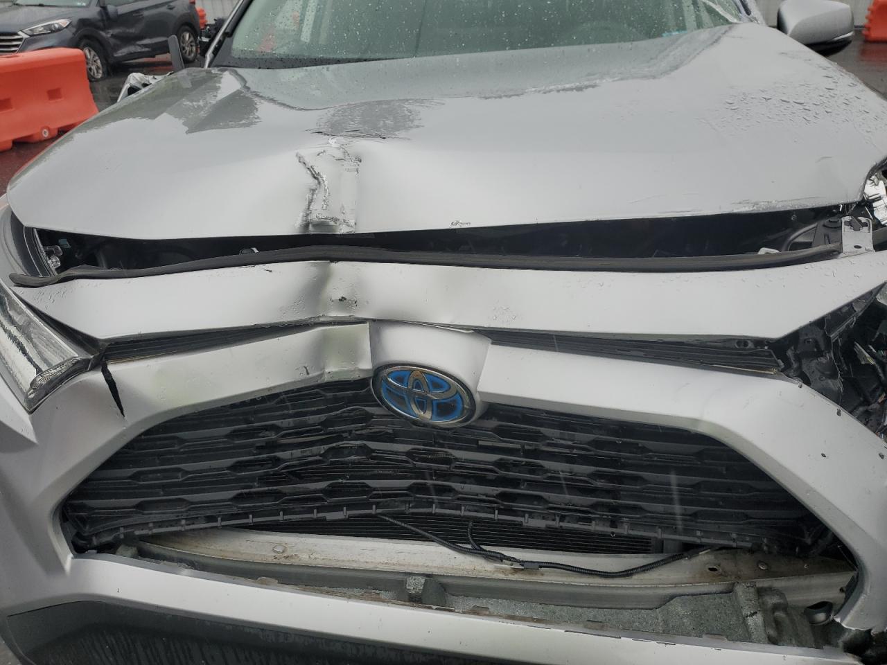 2021 Toyota Rav4 Xle VIN: 4T3R6RFV2MU015033 Lot: 56371295