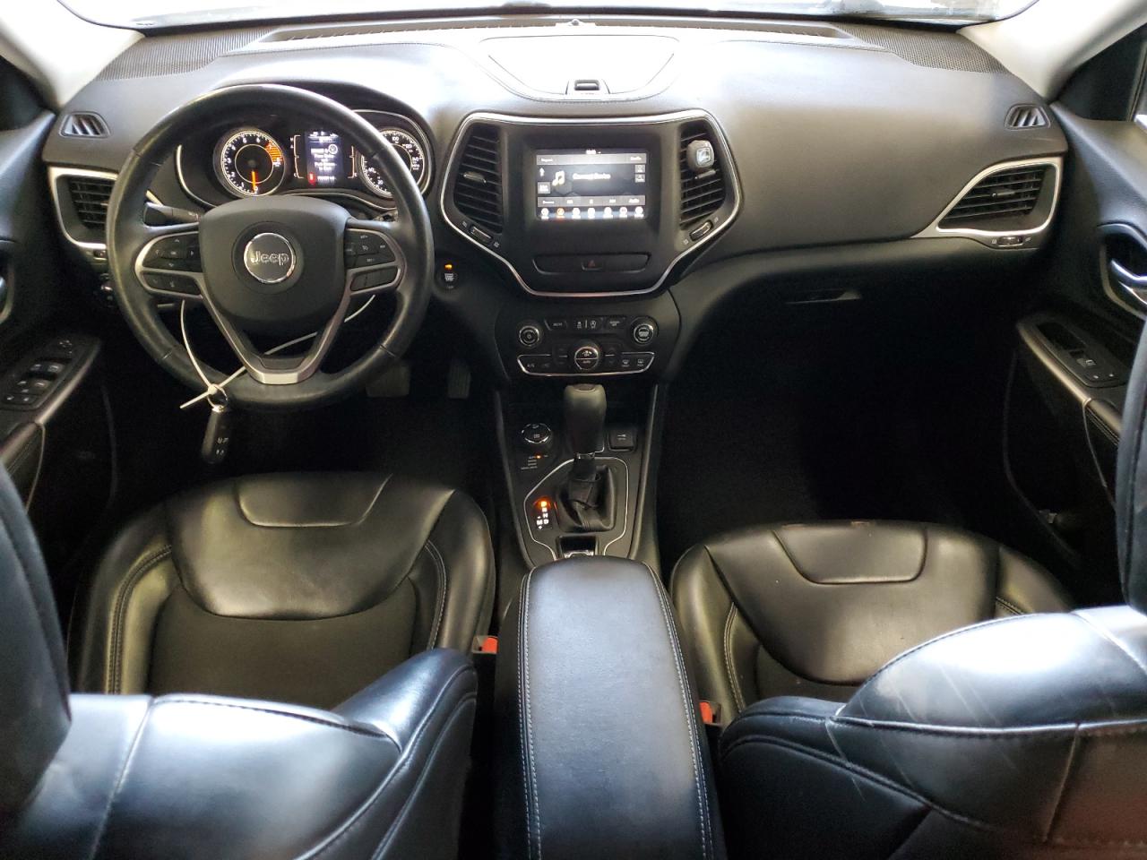2019 Jeep Cherokee Latitude Plus VIN: 1C4PJMLX3KD127574 Lot: 55470565