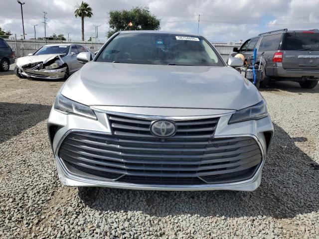  TOYOTA AVALON 2019 Silver