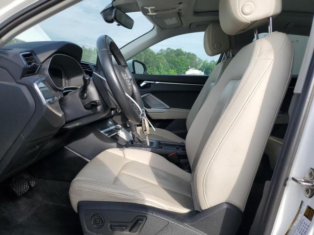 AUDI Q3 2021 Белый