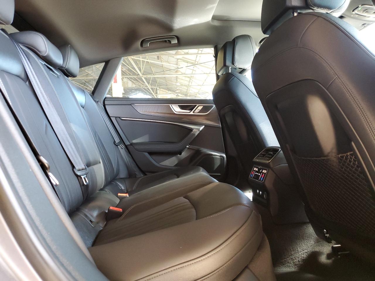 2019 Audi A7 Premium Plus VIN: WAUR2AF21KN059061 Lot: 56819825