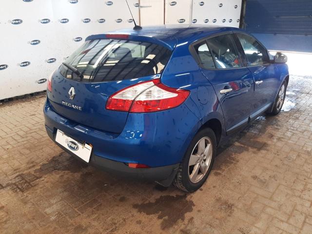 2010 RENAULT MEGANE DYN