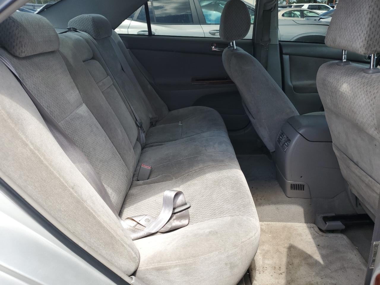 2003 Toyota Camry Le VIN: 4T1BE32K33U647009 Lot: 57041815