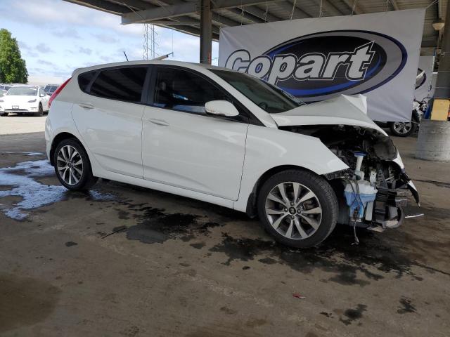  HYUNDAI ACCENT 2016 Белы