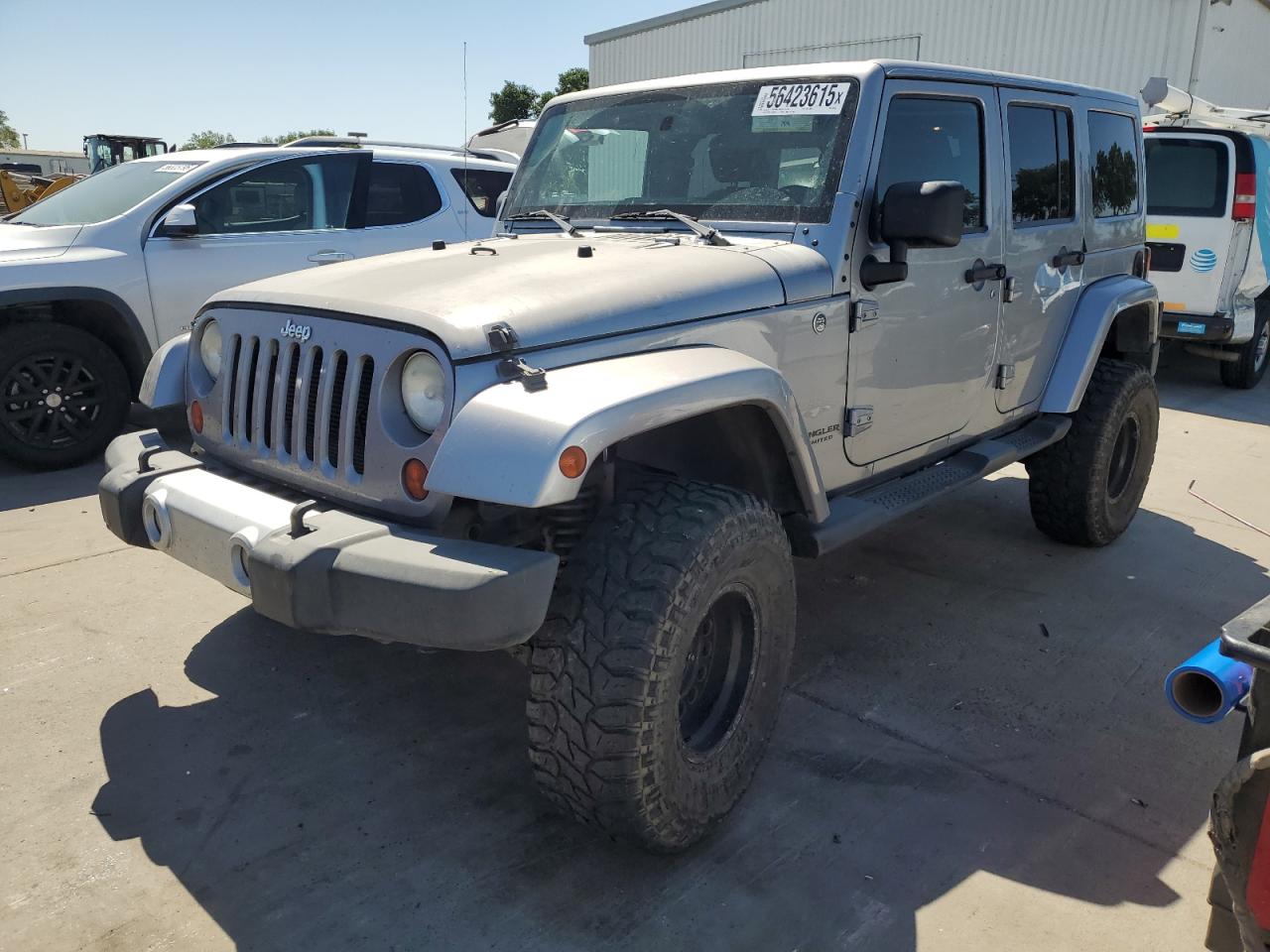2013 Jeep Wrangler Unlimited Sahara იყიდება Sacramento-ში, CA - Front End