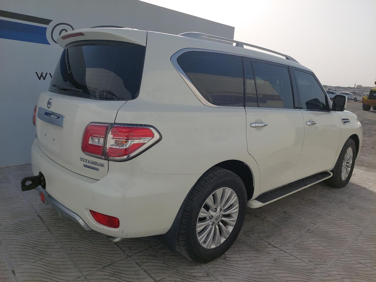 JN8AY2NYXH9307341 - 2017 Nissan Patrol - #58645265