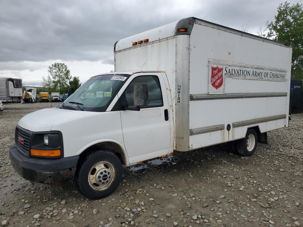 2004 GMC Savana Cutaway G3500