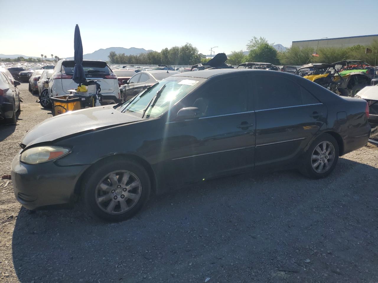2003 Toyota Camry Le for Sale in Las Vegas, NV - Front End