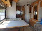 Assonet, MA에서 판매 중인 2004 Ford Econoline E450 Super Duty Cutaway Van - Normal Wear