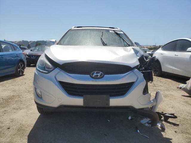  HYUNDAI TUCSON 2015 Srebrny