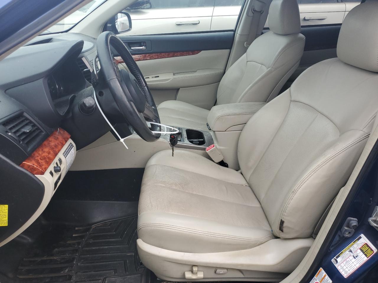 2012 Subaru Outback 2.5I Limited VIN: 4S4BRBKC2B3318586 Lot: 57698475