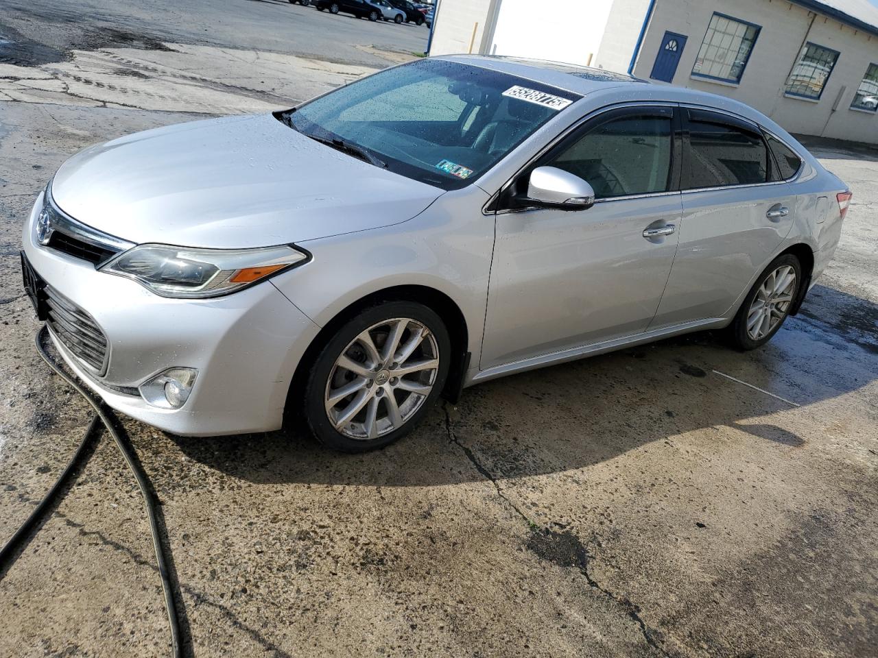 2013 Toyota Avalon Base იყიდება Grantville-ში, PA - Minor Dent/Scratches