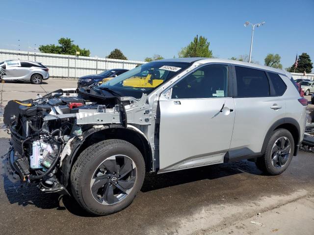  NISSAN ROGUE 2024 Серебристый