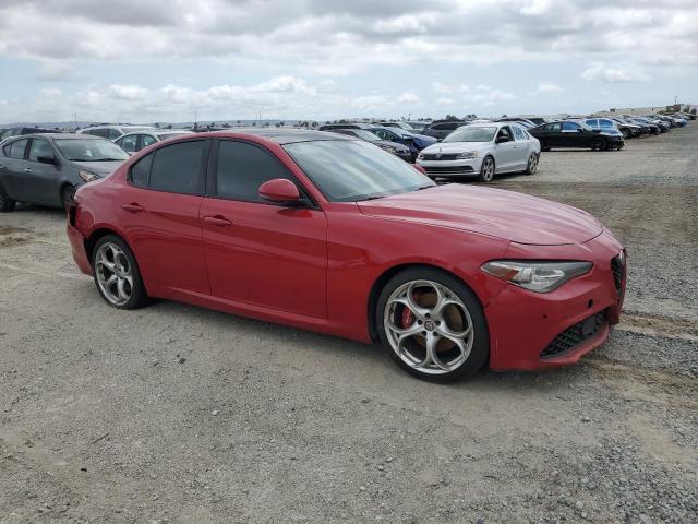  ALFA ROMEO GIULIA 2020 Червоний