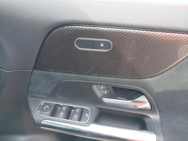 2022 MERCEDES BENZ GLA 200 AM