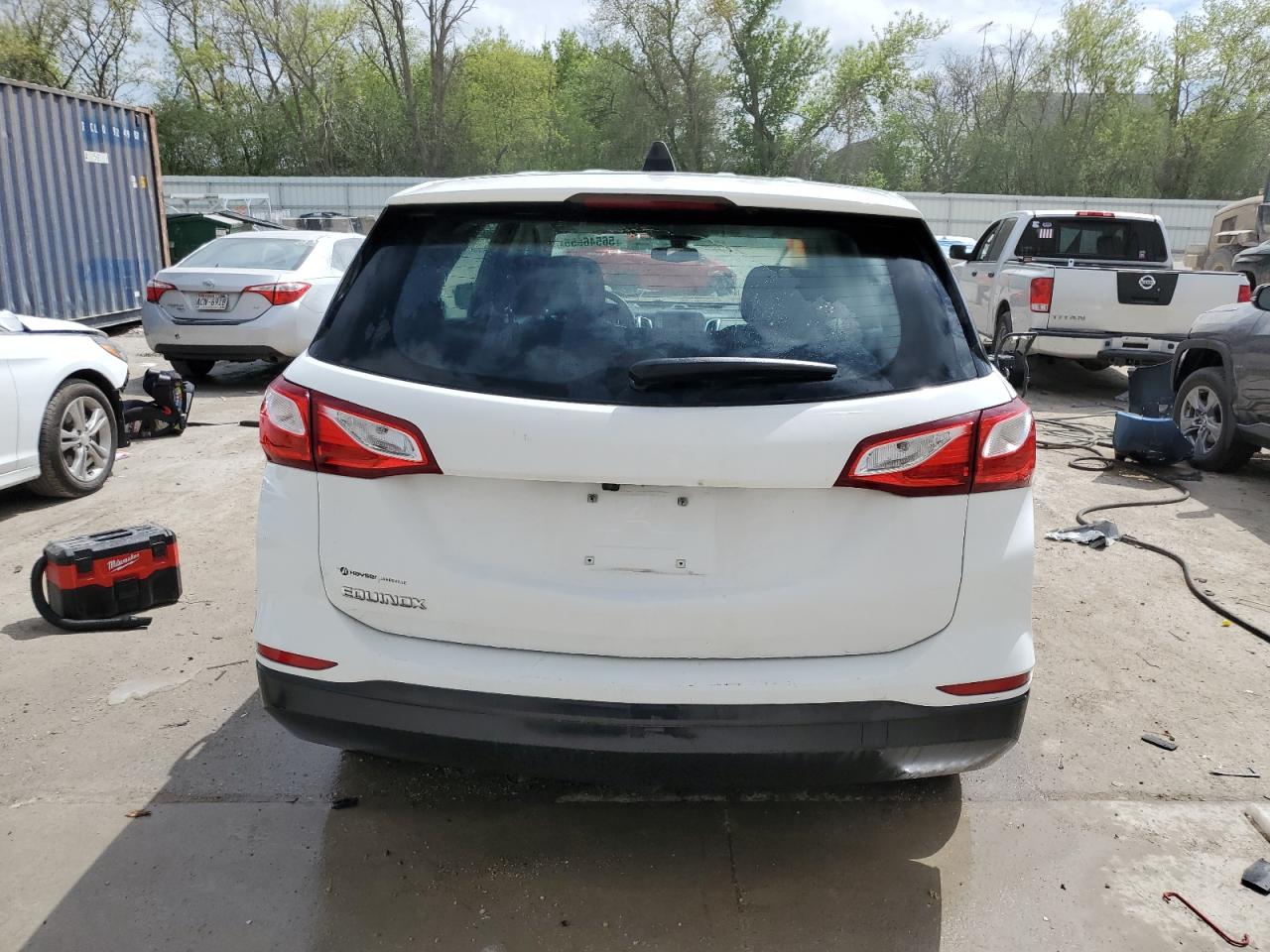 2019 Chevrolet Equinox Ls VIN: 2GNAXHEV0K6199698 Lot: 56546055