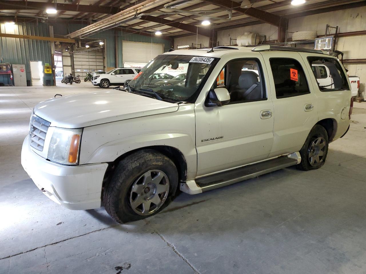 2005 Cadillac Escalade Luxury for Sale in Eldridge, IA - All Over