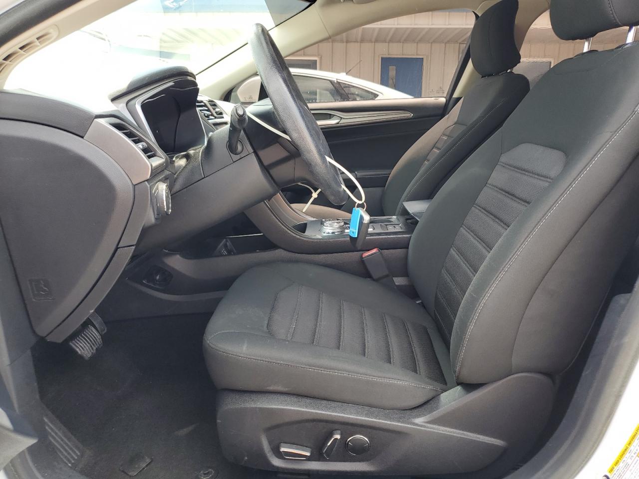 2019 Ford Fusion Se VIN: 3FA6P0LU4KR264013 Lot: 54028335