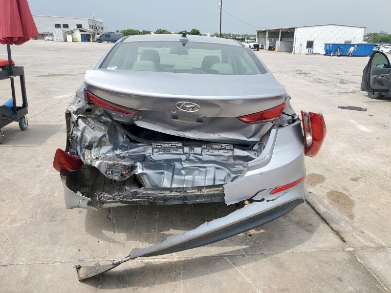 Седаны HYUNDAI ELANTRA 2017 Серебристый