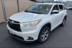 2014 Toyota Highlander Le for Sale in Hayward, CA - Minor Dent/Scratches