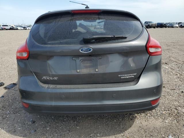 Хэтчбеки FORD FOCUS 2015 Серый