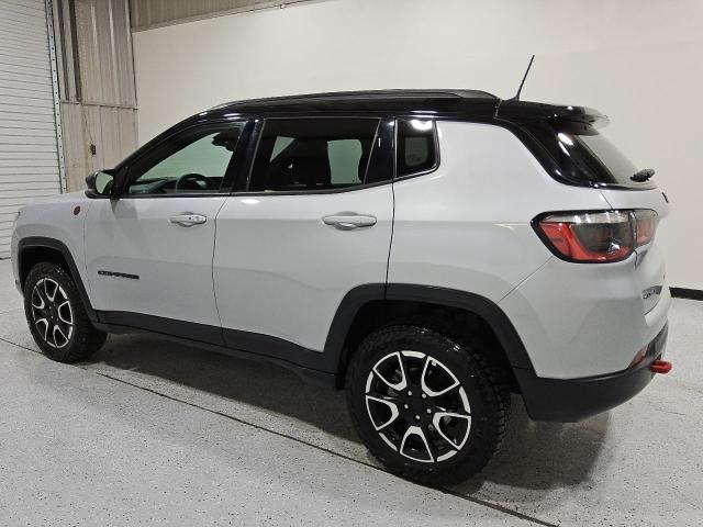  JEEP COMPASS 2024 Silver