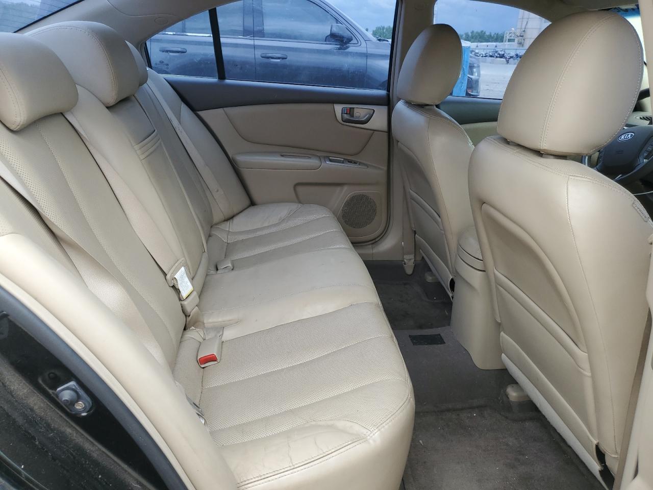 2008 Kia Optima Lx VIN: KNAGE123285251157 Lot: 56208175