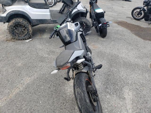 2023 CF MOTO 300NK 