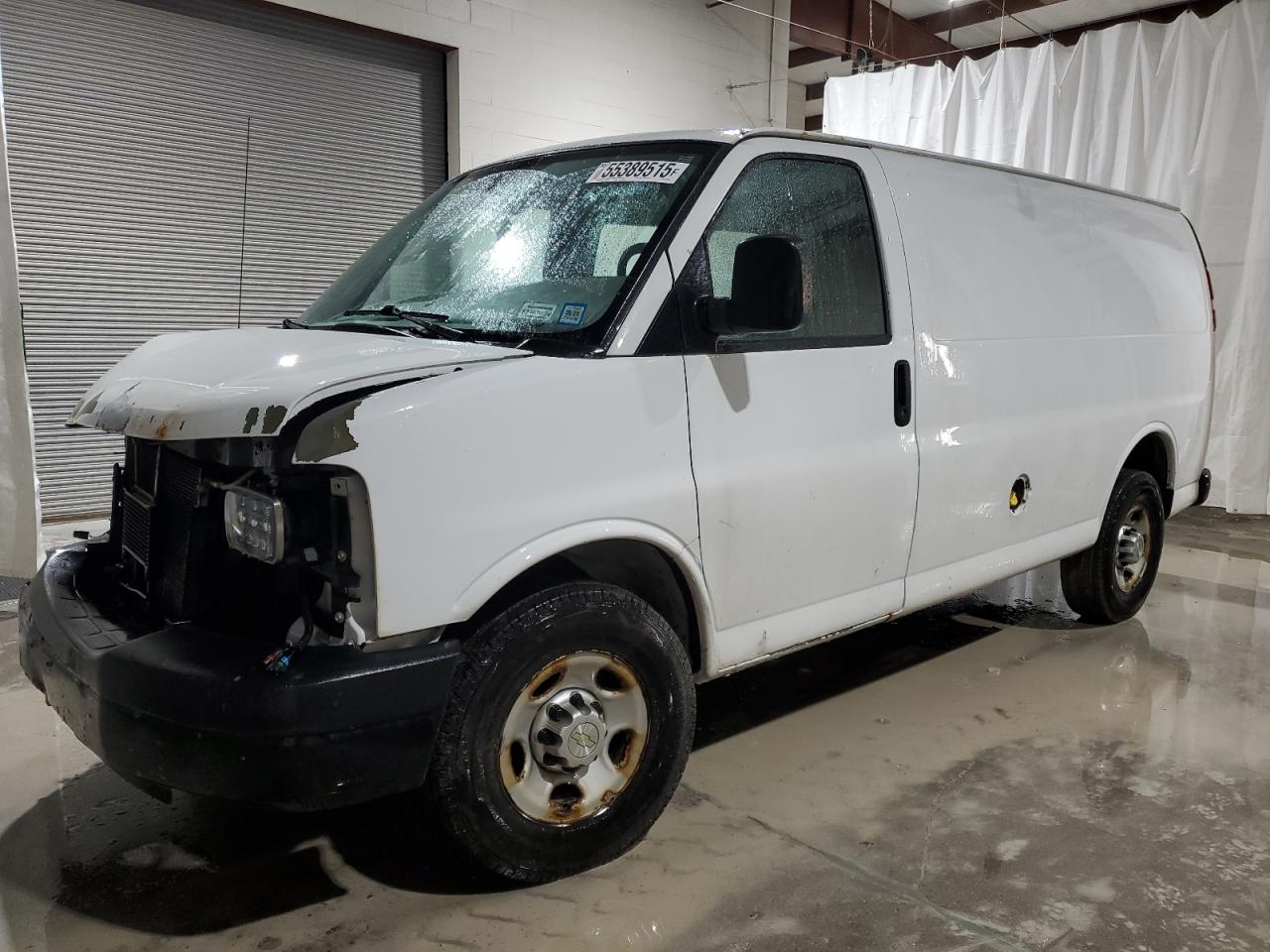 2010 Chevrolet Express G2500 იყიდება Leroy-ში, NY - Front End