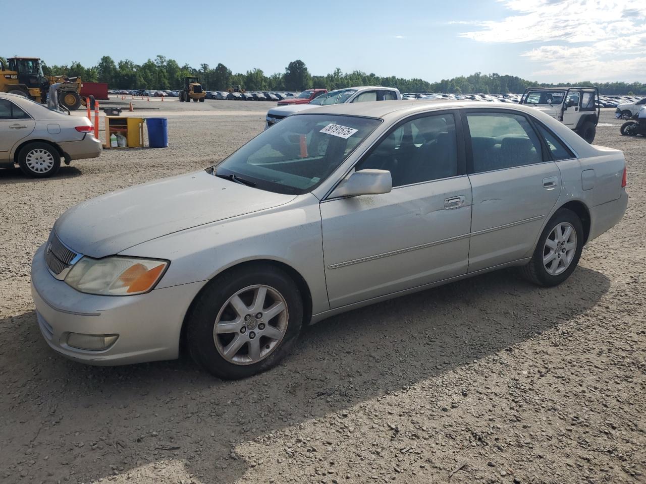 2002 Toyota Avalon Xl for Sale in Lumberton, NC - Side