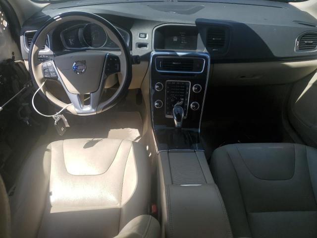  VOLVO V60 2015 Білий