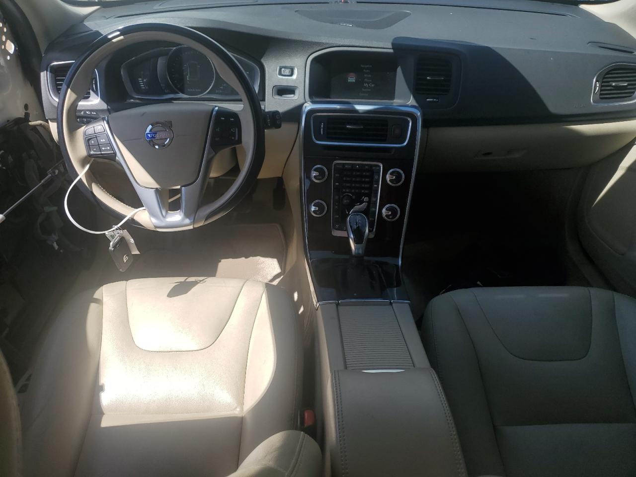 2015 Volvo V60 Platinum VIN: YV140MEM3F1234084 Lot: 56204435