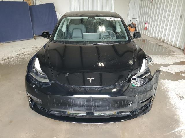  TESLA MODEL 3 2023 Czarny