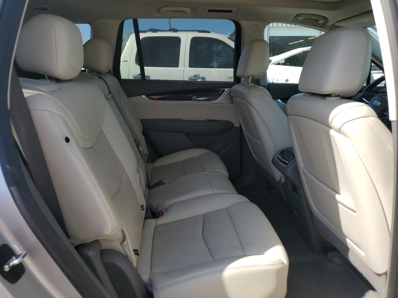 2020 Cadillac Xt6 Premium Luxury VIN: 1GYKPCRS0LZ131496 Lot: 55810905