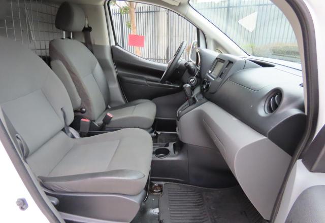 NISSAN NV 2021 White