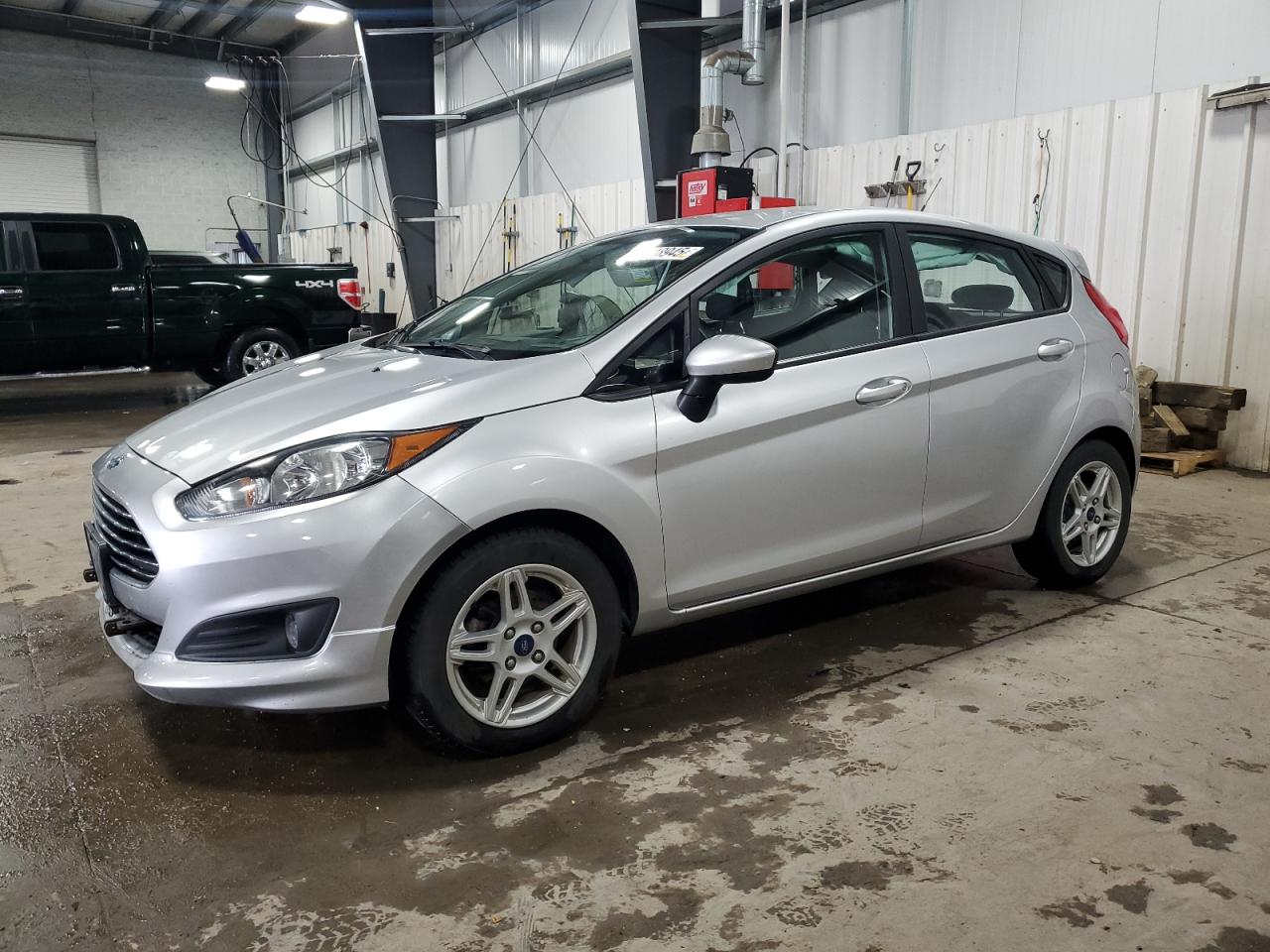 2018 Ford Fiesta Se იყიდება Ham Lake-ში, MN - Rear End