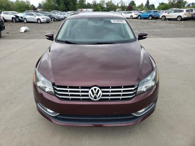  VOLKSWAGEN PASSAT 2013 Maroon