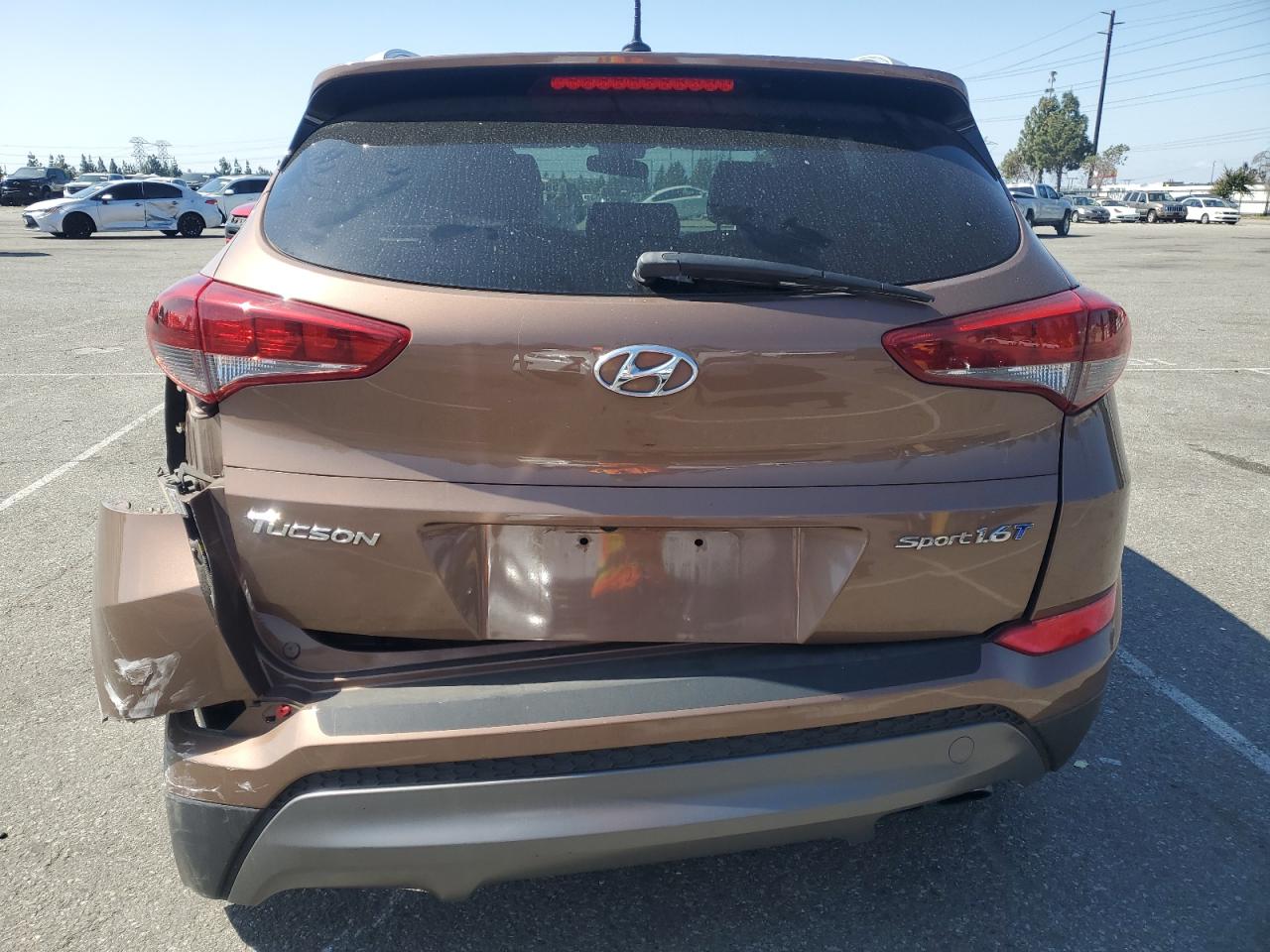 2016 Hyundai Tucson Limited VIN: KM8J33A26GU197946 Lot: 56693265