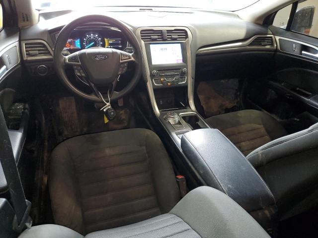 FORD FUSION 2017 Серый