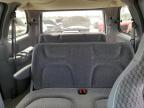 2000 Chrysler Voyager  na sprzedaż w Elgin, IL - Front End