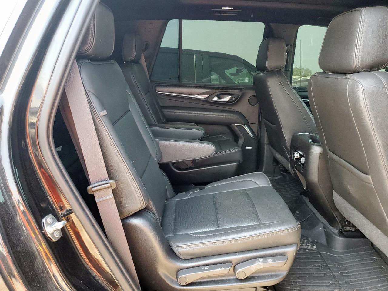 2021 GMC Yukon Denali VIN: 1GKS2DKL0MR443725 Lot: 57304325