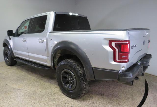 Pickups FORD F150 2017 Srebrny